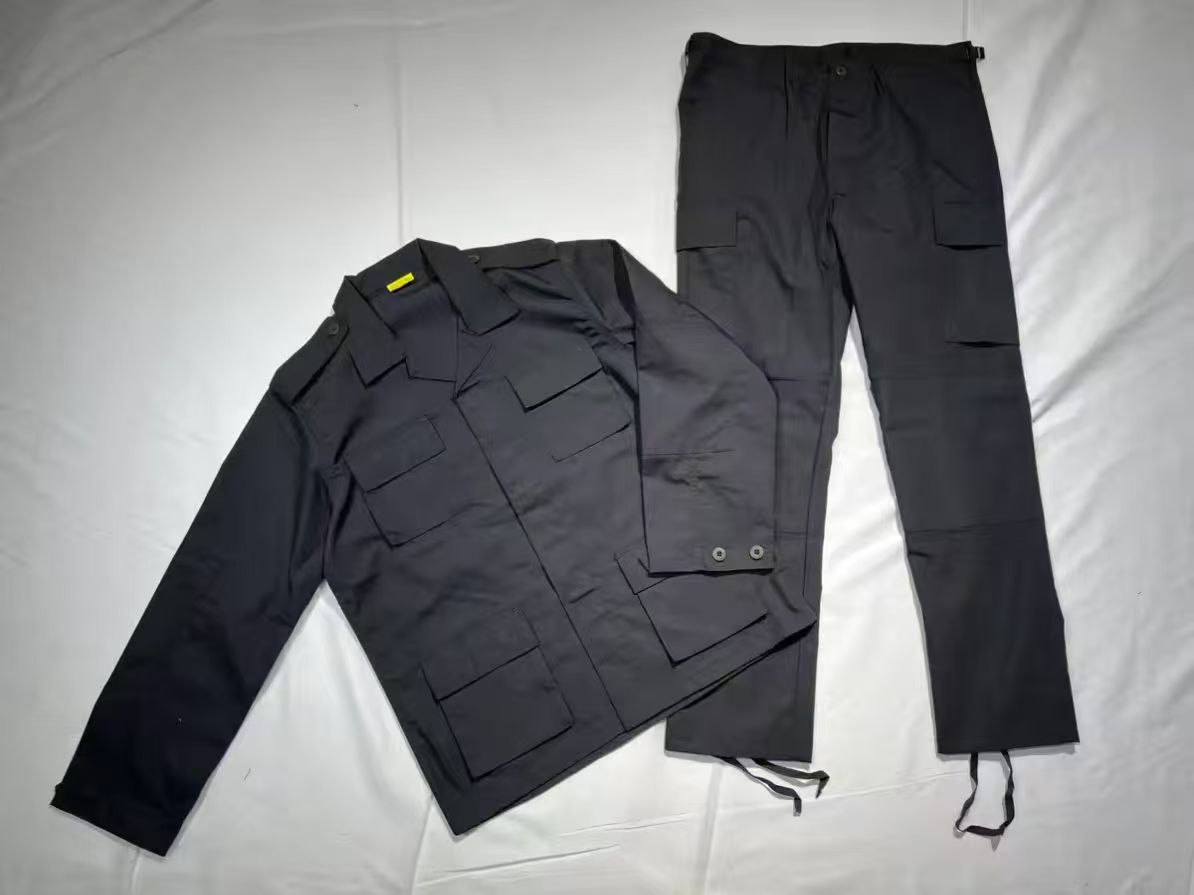 Ensemble tactique de 2 pièces  - Hunting & Outdoor Supplies avis et prix